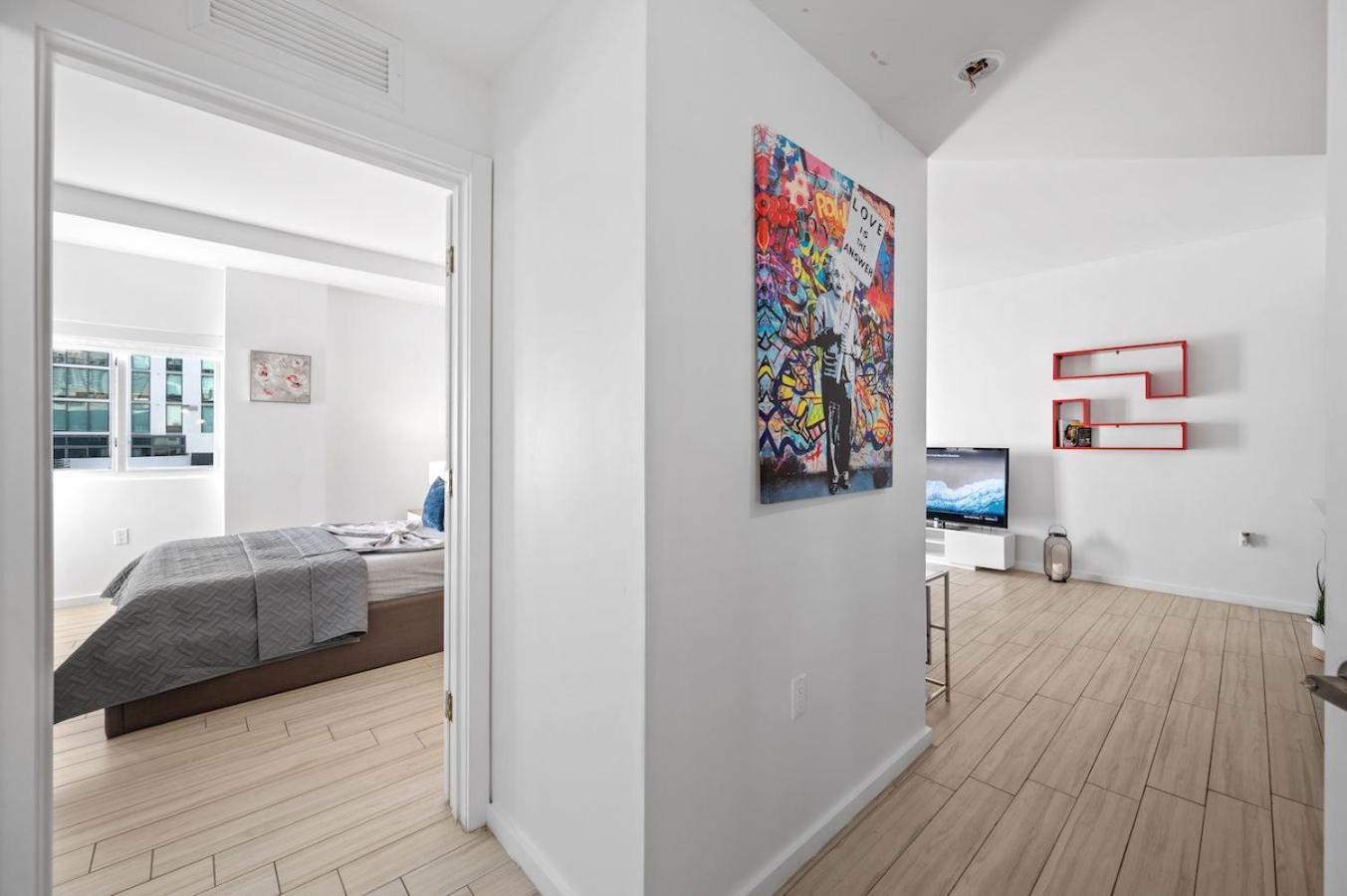 Subtle 2 Bed In Edgewater Downtown With Free Parking Apartment Miami Exterior photo